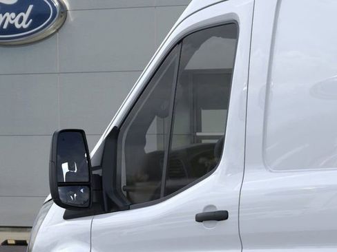 New 2026 Ford Transit 250 148 Medium Roof image 20