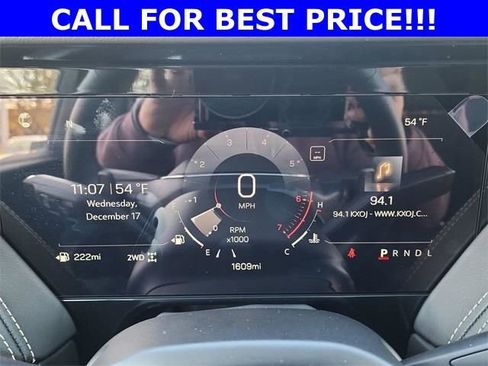 New 2026 GMC Yukon XL Elevation image 27