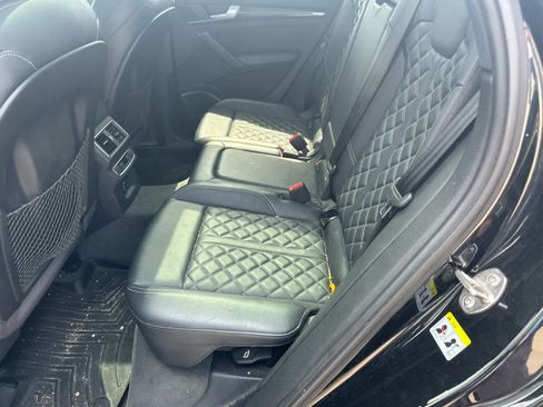 Used 2018 Audi SQ5 Premium Plus AWD/4WD image 7