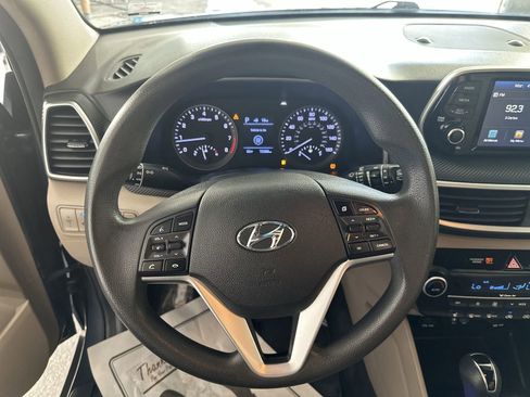 Used 2019 Hyundai Tucson SEL image 18
