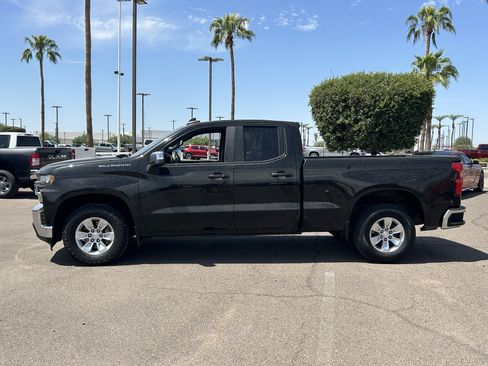 Used 2020 Chevrolet Silverado 1500 LT w/ All-Star Edition RWD image 2