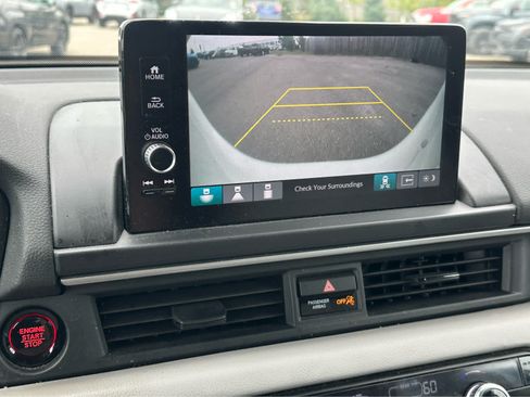 Used 2025 Honda Pilot EX-L image 14