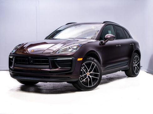 New 2026 Porsche Macan image 1