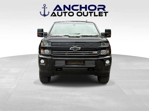 Used 2016 Chevrolet Silverado 2500 LT w/ Midnight Edition AWD/4WD image 2