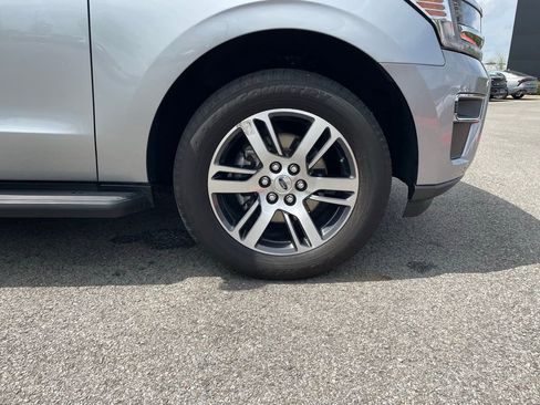 Used 2024 Ford Expedition Max Limited RWD image 34