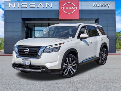 Certified 2023 Nissan Pathfinder Platinum w/ Cargo Package