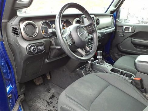 Used 2020 Jeep Wrangler Unlimited Sport image 15