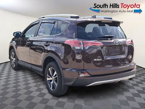 Used 2016 Toyota RAV4 XLE w/ Convenience Package AWD/4WD image 4