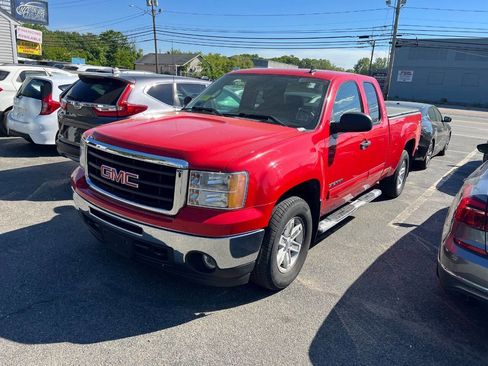 Used 2011 GMC Sierra 1500 SLE w/ Power Tech Package AWD/4WD image 3