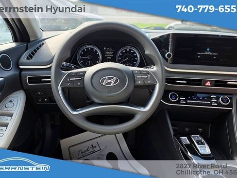 Used 2023 Hyundai Sonata SEL FWD image 7