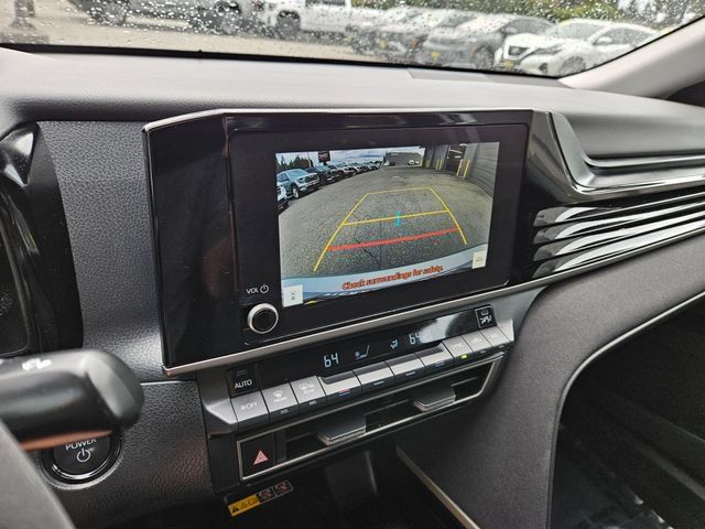 Used 2025 Toyota Camry LE FWD image 34
