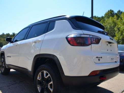 Used 2018 Jeep Compass Trailhawk w/ Navigation Group image 4