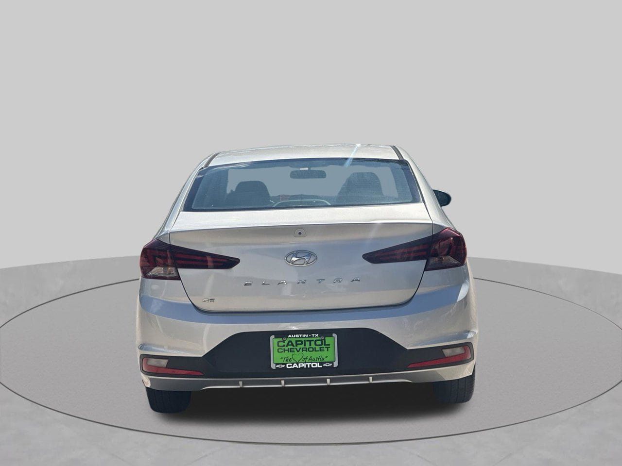 Used 2019 Hyundai Elantra SE FWD image 4