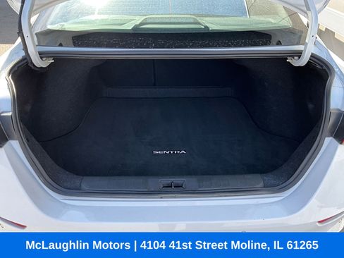 Used 2022 Nissan Sentra S FWD image 11
