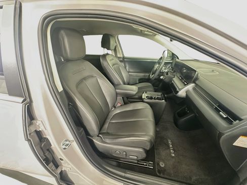Used 2025 Hyundai Ioniq 5 SEL RWD image 32