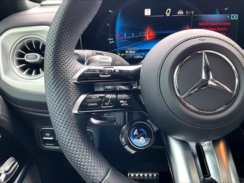 Used 2026 Mercedes-Benz G 63 AMG 4MATIC image 26