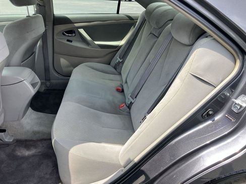 Used 2009 Toyota Camry LE FWD image 20
