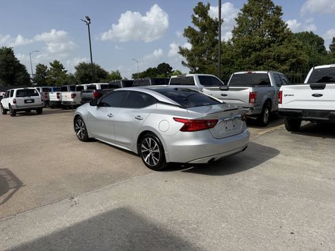 Used 2016 Nissan Maxima Platinum FWD image 4