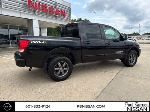 Used 2014 Nissan Titan PRO-4X w/ Pro-4x Luxury Package AWD/4WD image 4