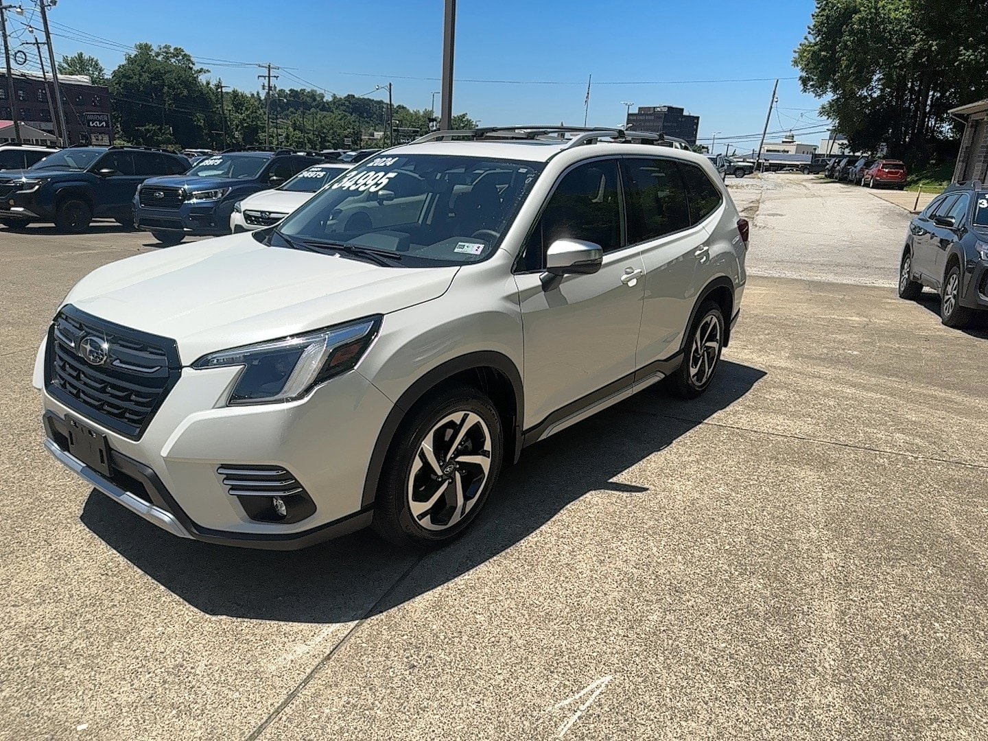 Used 2024 Subaru Forester Touring w/ Convenience Package AWD/4WD image 8
