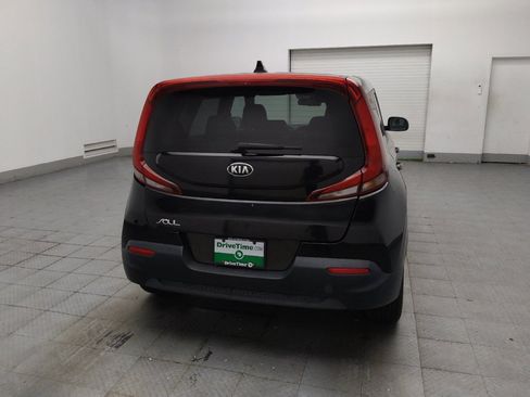 Used 2020 Kia Soul S FWD image 7