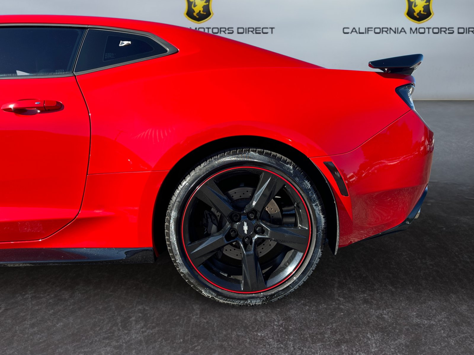 Used 2016 Chevrolet Camaro SS RWD image 14