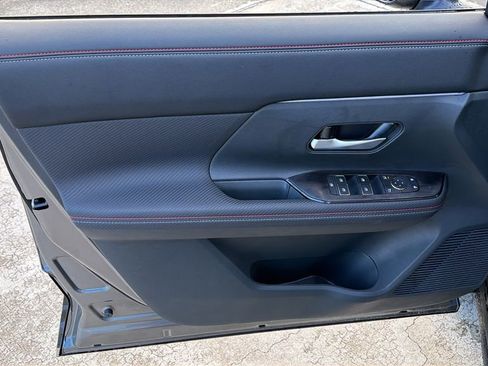 New 2026 Nissan Kicks SR w/ SR Premium Package FWD image 16