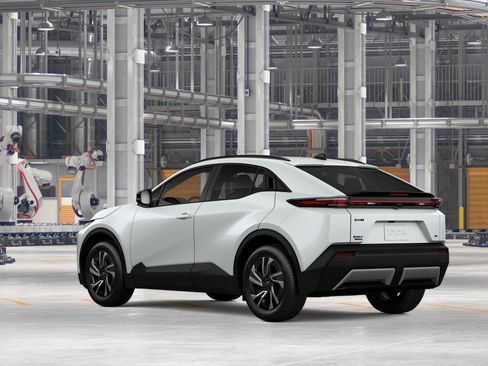 New 2026 Toyota C-HR AWD/4WD image 6