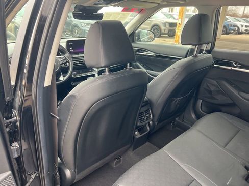 Certified 2022 Kia Seltos EX image 10