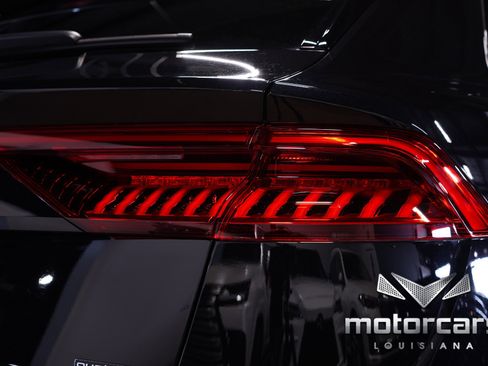 Used 2020 Audi Q8 Prestige image 20
