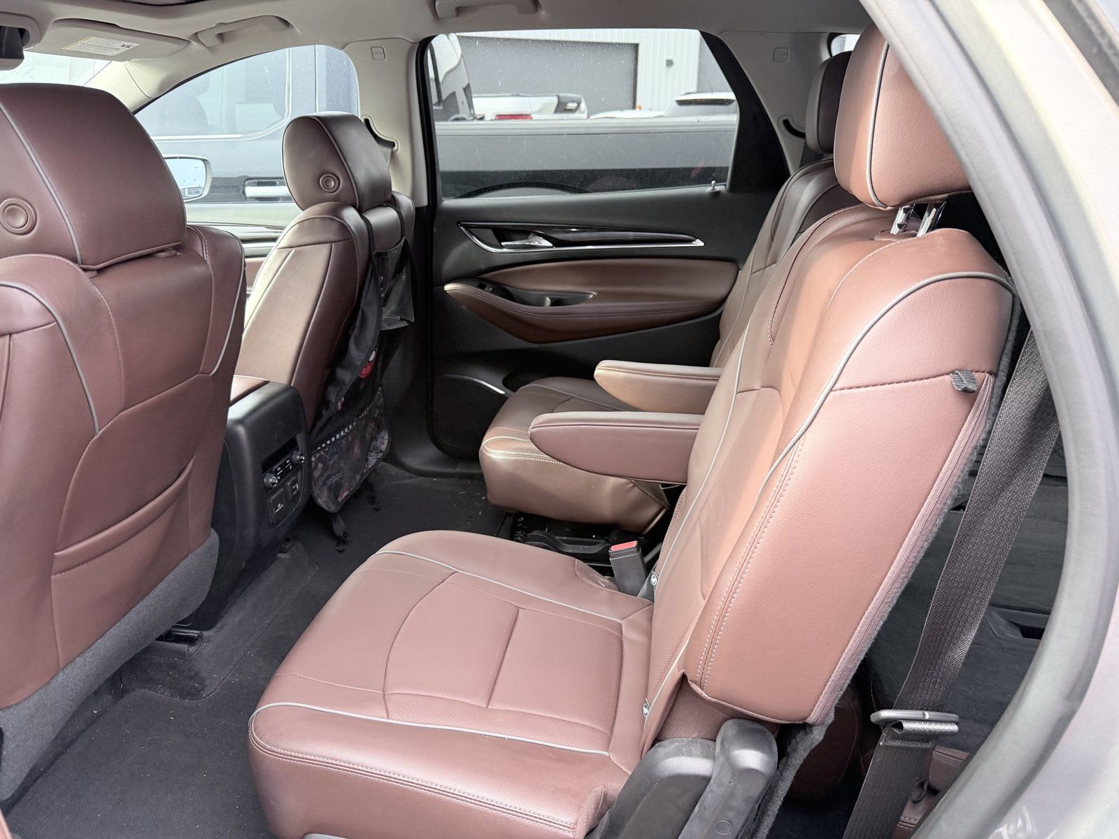 Used 2019 Buick Enclave Avenir w/ Avenir Technology Package AWD/4WD image 3