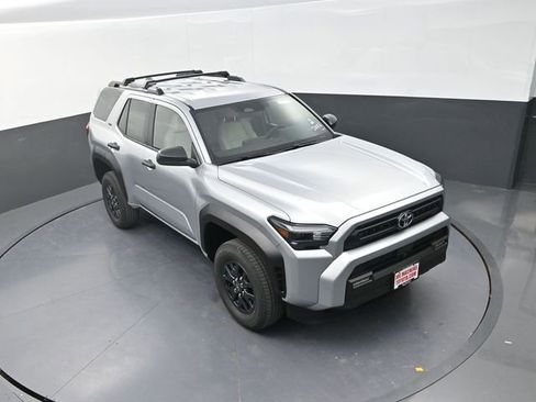 Used 2026 Toyota 4Runner SR5 AWD/4WD image 22