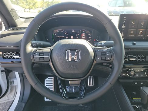 Certified 2025 Honda Accord Sport image 21