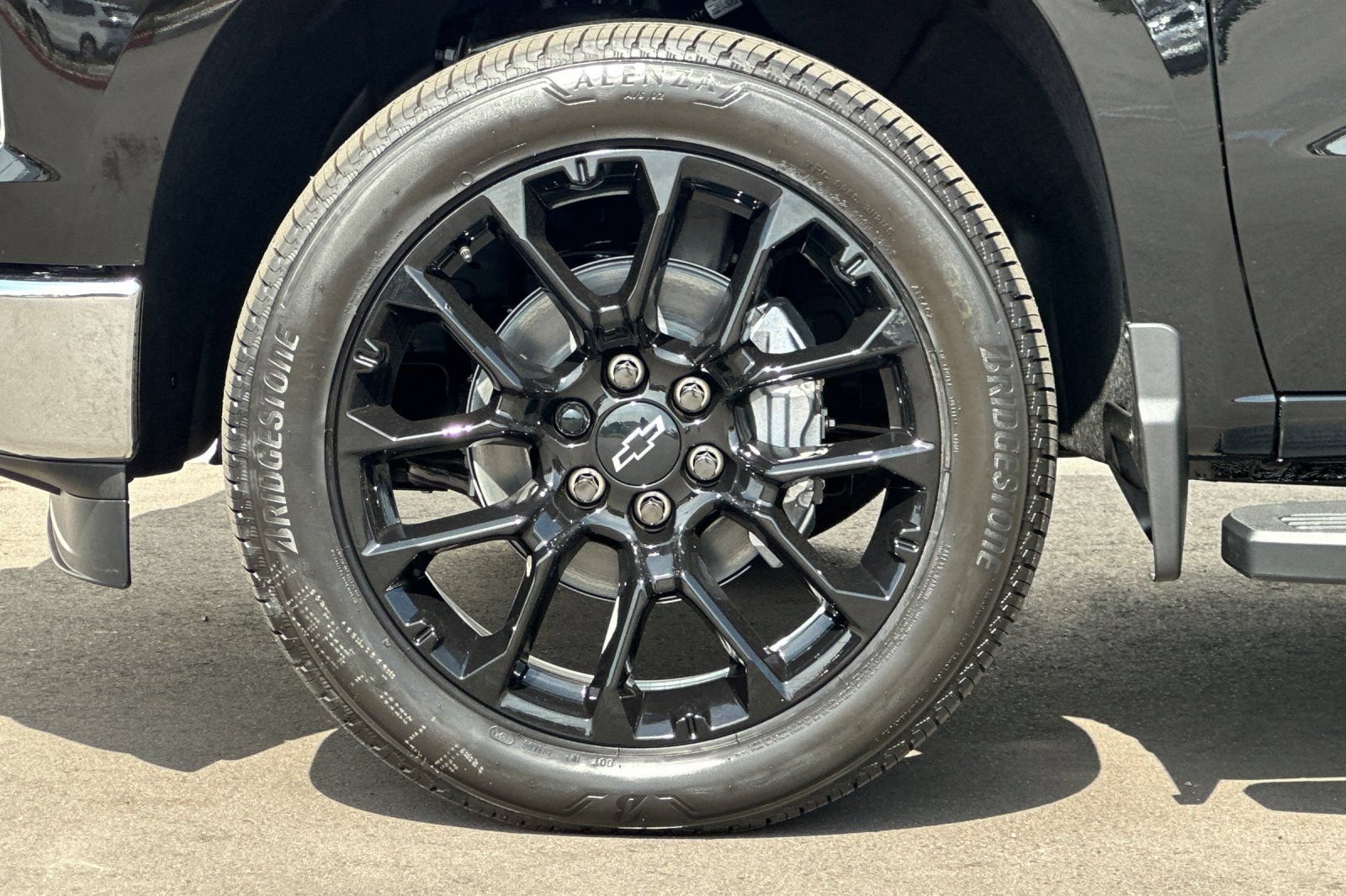 New 2026 Chevrolet Silverado 1500 LT w/ Leather Package RWD image 25