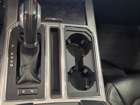 Used 2020 Ford F150 Platinum w/ Equipment Group 701A Luxury image 18