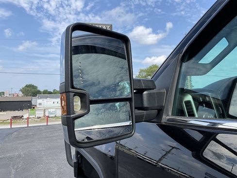Used 2015 GMC Sierra 3500 Denali w/ Duramax Plus Package AWD/4WD image 39