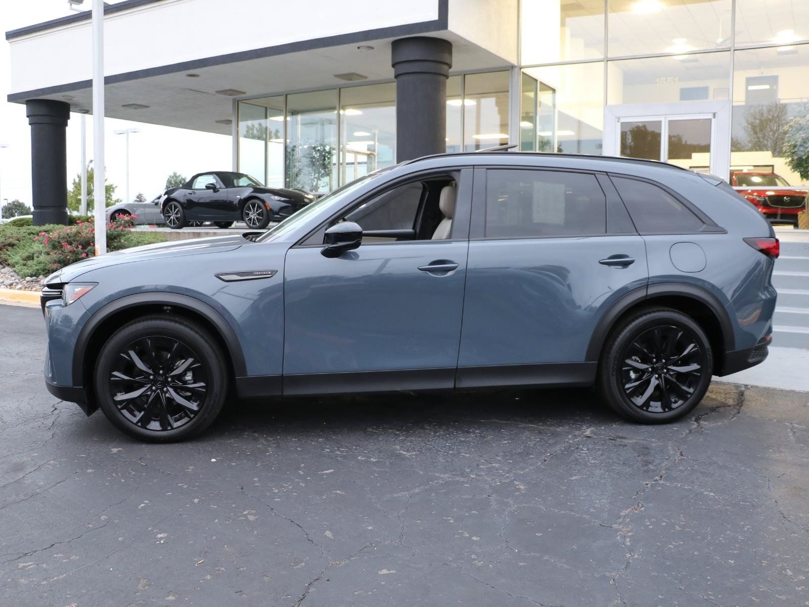 Certified 2026 MAZDA CX-90 3.3 Turbo w/ Premium Sport Pkg AWD/4WD image 2