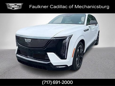 Certified 2025 Cadillac Escalade IQ Sport 1 w/ Smart Trailering package AWD/4WD image 12