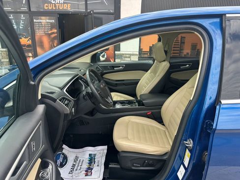 Used 2020 Ford Edge SEL w/ Convenience Package AWD/4WD image 8