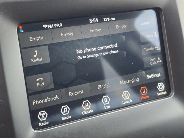 Used 2020 Jeep Cherokee Latitude w/ Cold Weather Group FWD image 8