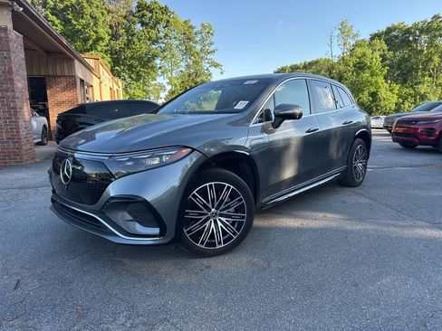 Used 2023 Mercedes-Benz EQS 580 4MATIC SUV image 1