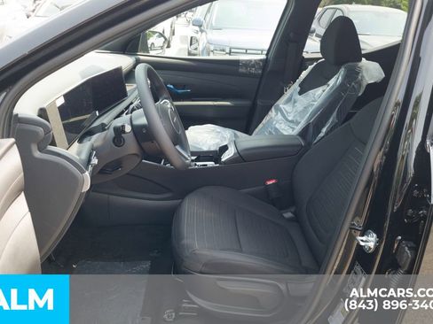 Certified 2025 Hyundai Santa Cruz SE AWD/4WD image 14