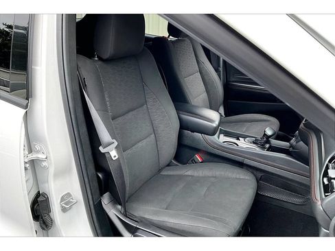 Used 2025 Dodge Durango GT AWD/4WD image 7