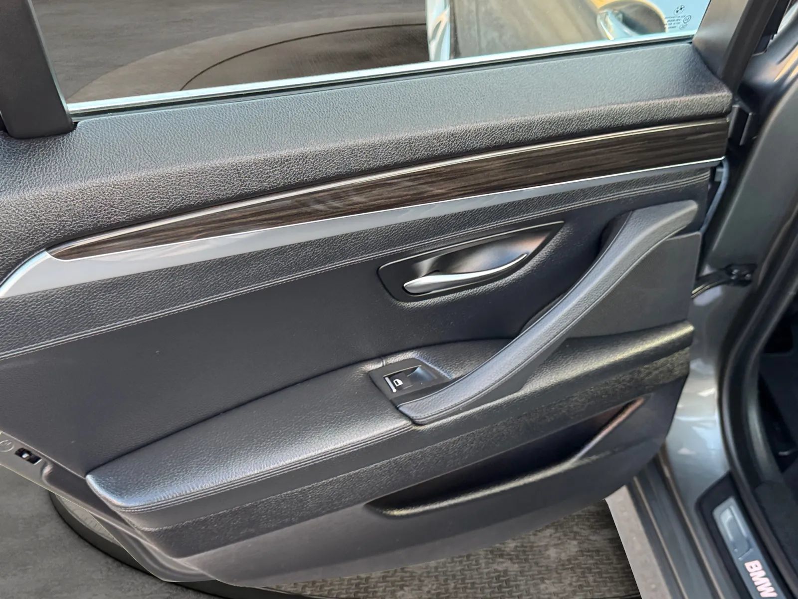 Used 2014 BMW 535d Sedan RWD image 15