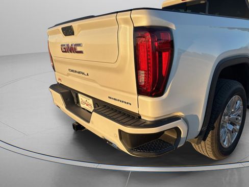 Used 2024 GMC Sierra 1500 Denali w/ Technology Package image 12