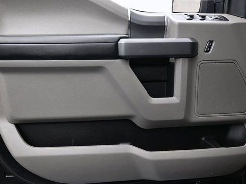 Used 2020 Ford F150 XLT w/ Equipment Group 302A Luxury image 18