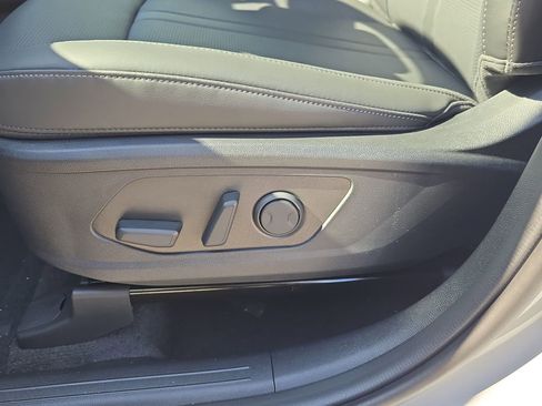 New 2026 Kia Sorento EX FWD image 21