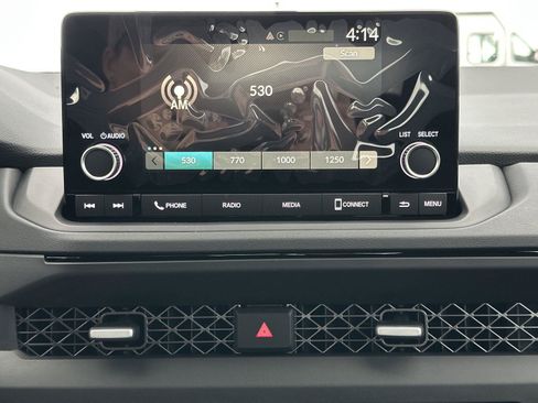 Used 2025 Honda Accord SE image 18