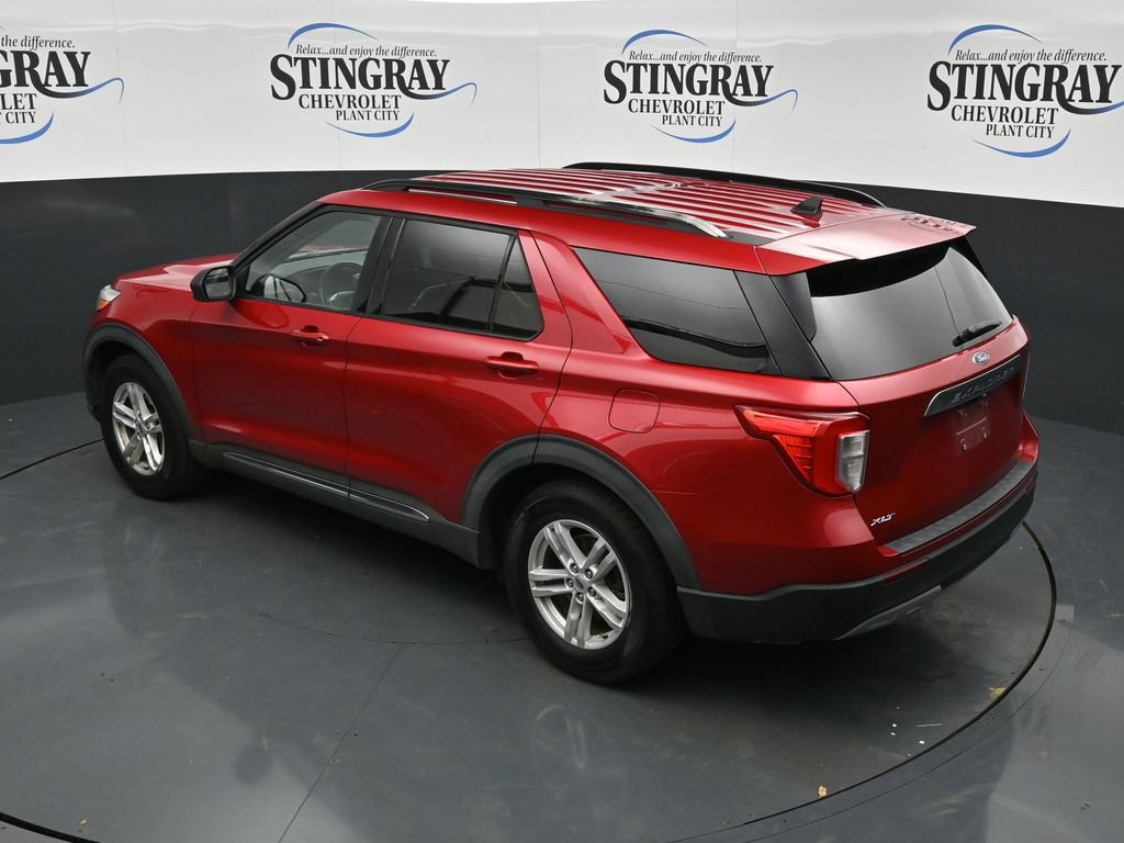 Used 2021 Ford Explorer XLT w/ Equipment Group 202A RWD image 22