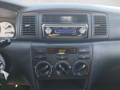 Used 2003 Toyota Corolla S image 12